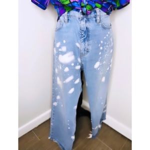 Raw Hem Cropped Levis Jeans Size 34